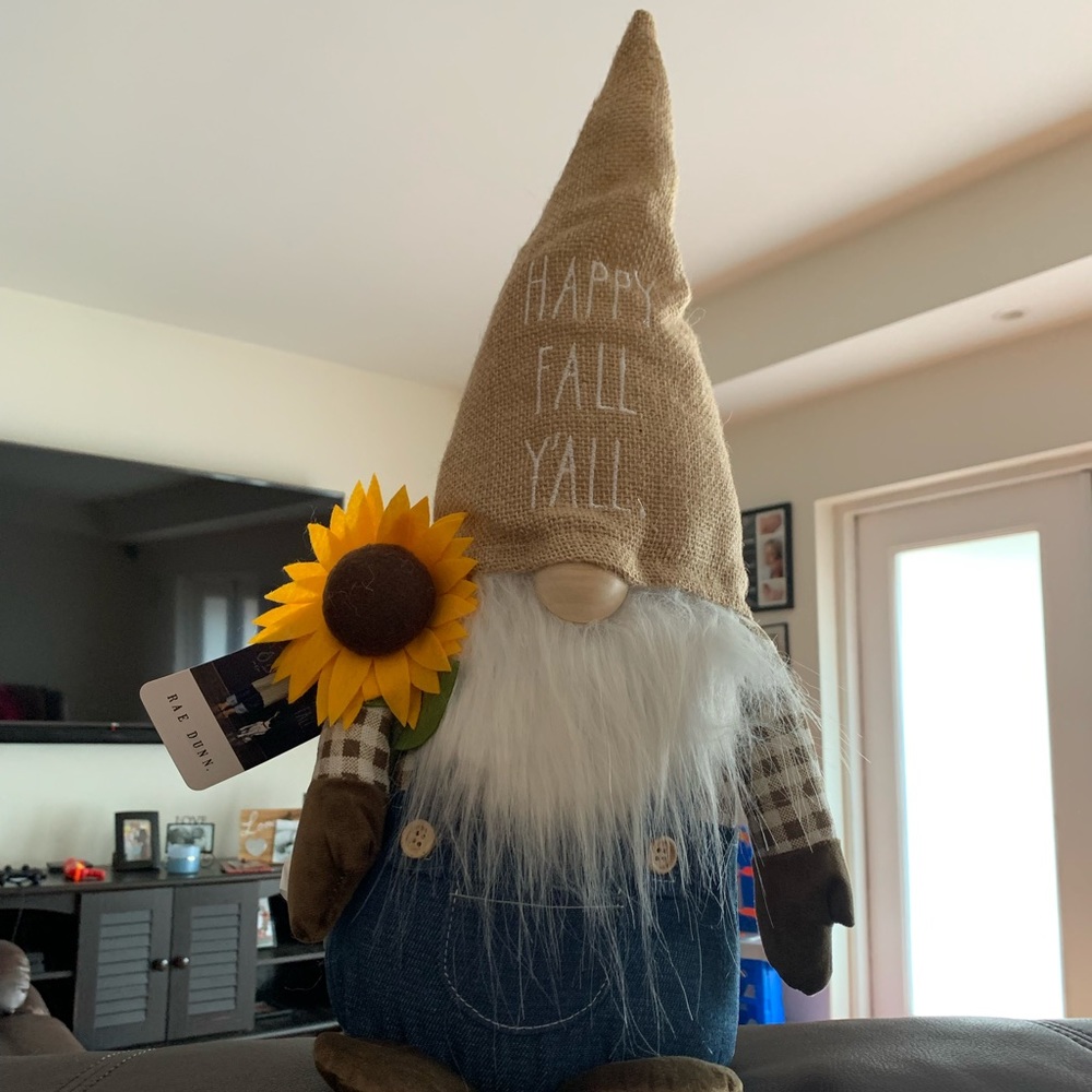 Rae Dunn happy fall y’all Gnome